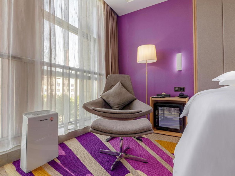 Lavande Hotel Xining Xigang, Xining, China