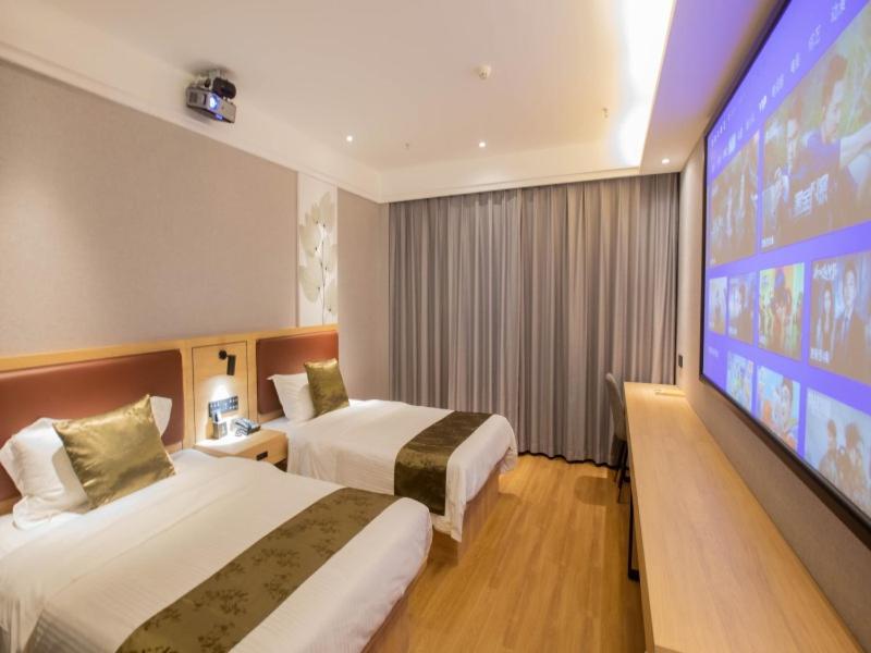 GreenTree Inn Express Changzhou Caoqiao Industrial Park, Changzhou, China