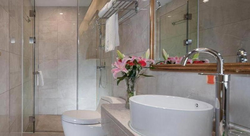 Vienna Hotel Guangdong Meizhou Xingning Xinghe, Meizhou, China