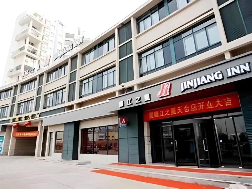Jinjiang Inn Tiantai Passenger Center, China