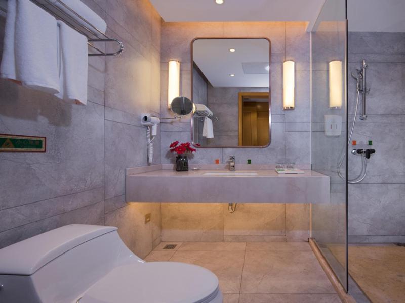 Vienna International Hotel Zhejiang Wuyi Hushan, Wuyi, China
