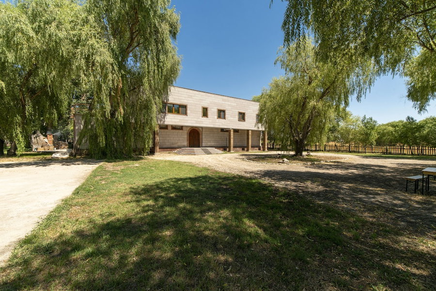 Sunolus Vineyard House, Kocasinan, Turkey