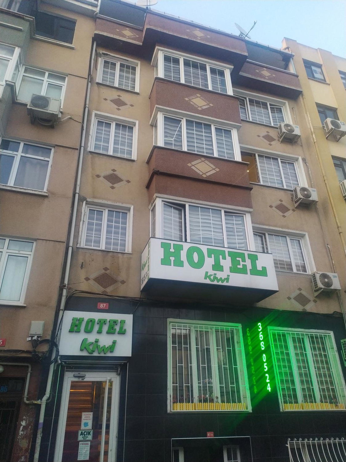 Hotel · Hotel Kiwi, Istanbul
