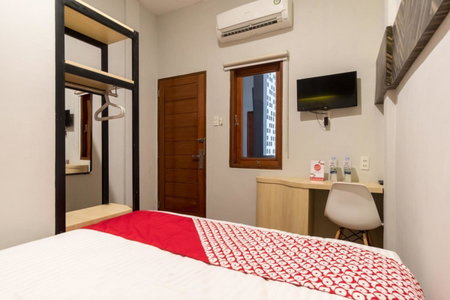 Hotel O Aljadid Near Masjid Raya Al Mashun Sm Raja Medan, Medan, Indonesia