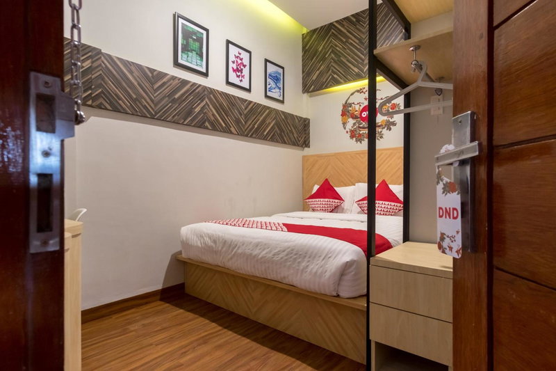 Hotel O Aljadid Near Masjid Raya Al Mashun Sm Raja Medan, Medan, Indonesia