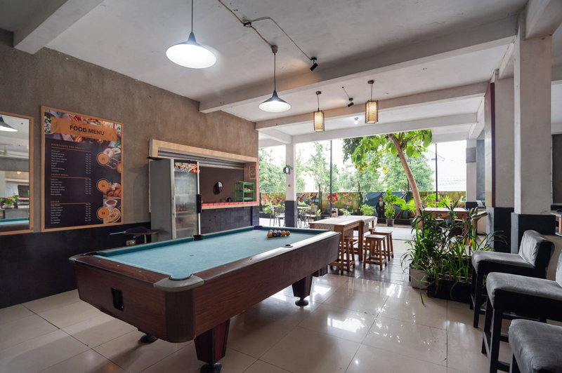 Safwah Bintaro Syariah Mitra RedDoorz, Tangerang, Indonesia