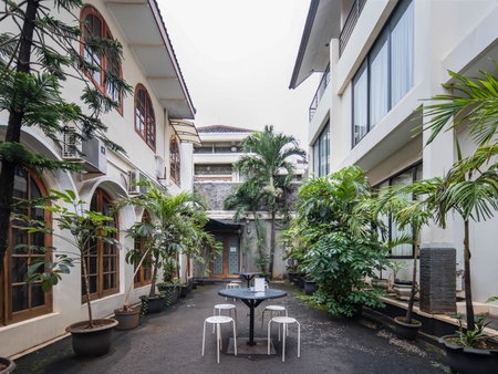 Cove Arimbi, Jakarta, Indonesia
