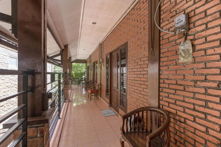 RedDoorz Plus At Ampera Raya, Jakarta, Indonesia