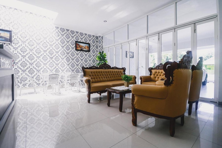 RedDoorz near Hermes Place Polonia Medan, Medan, Indonesia