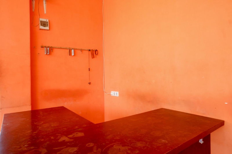 RedDoorz near Taman Makam Pahlawan Tatura, Palu, Indonesia