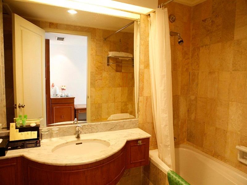 Resor Tuban Tropis, Tuban, Indonesia