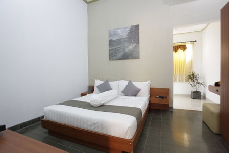 Taman Yuwono Heritage Malioboro by Natt's Hospitality, Yogyakarta, Indonesia