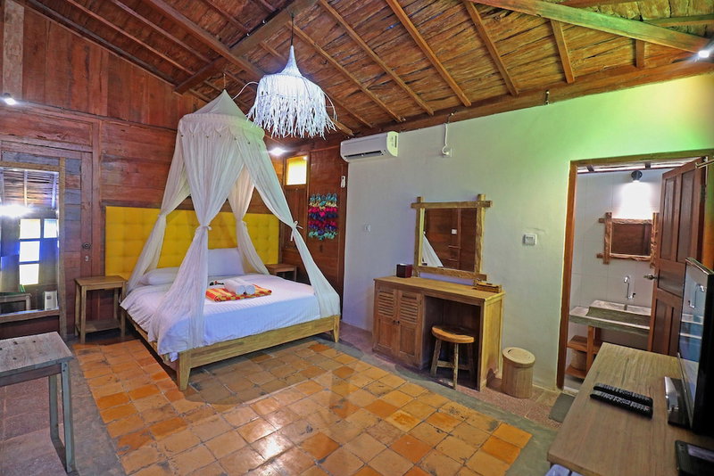 Salim Beach Resort, Gili Air, Indonesia