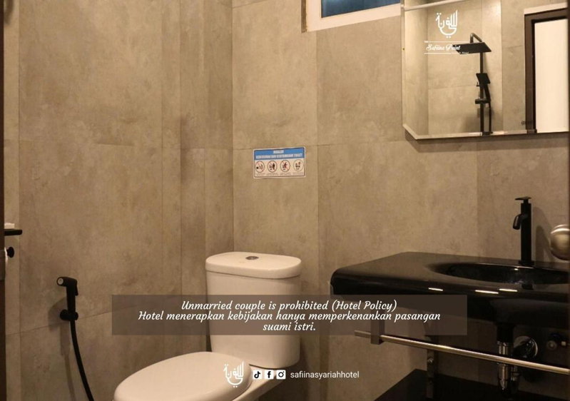 The Safiina Point Syariah Hotel, Cileungsir, Indonesia