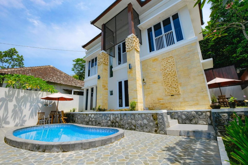 Villa Syariah Grand Bale with Private Pool by Simply Homy, Yogyakarta, Indonesia