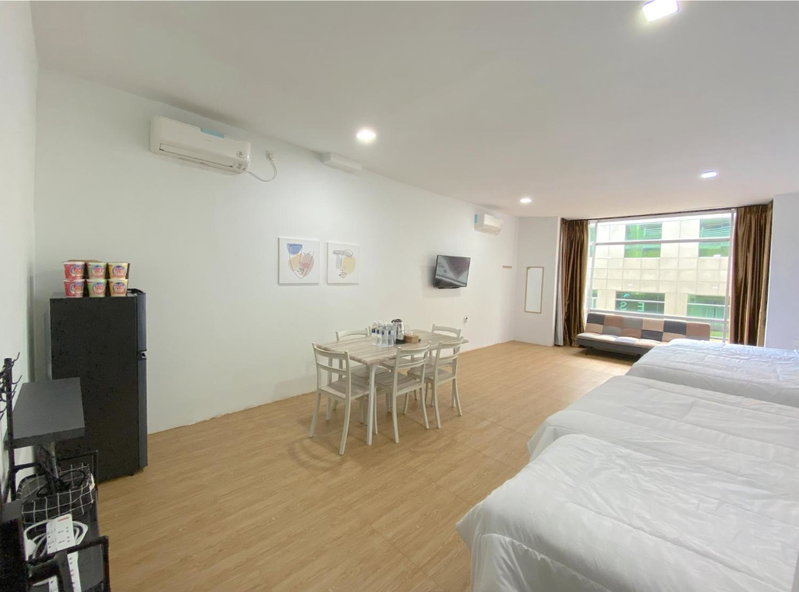 CN Homestay B1 Floor 2 at Nagoya Hill Mall, Nagoya, Indonesia