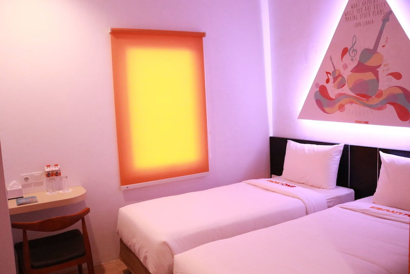Front One Inn Semarang, Semarang, Indonesia