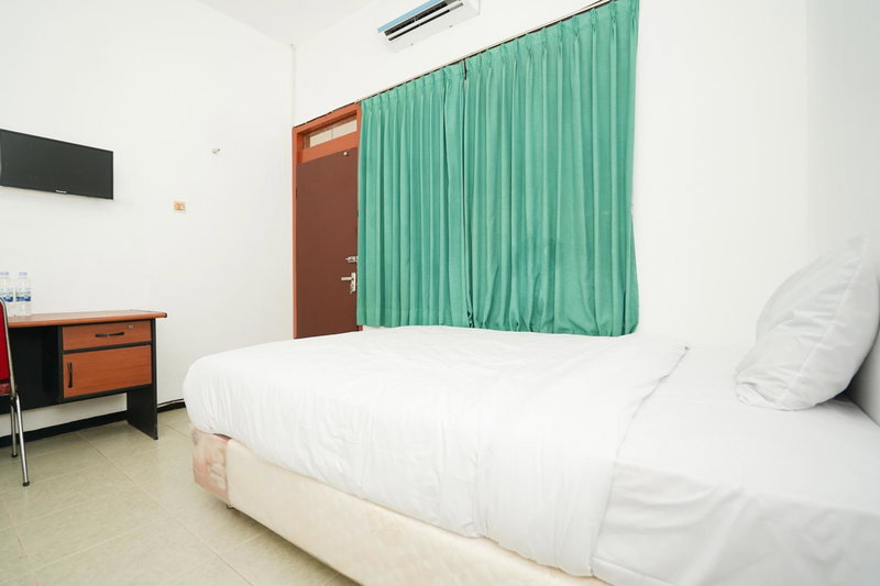 Merapi Inn Syariah by ecommerceloka, Surabaya, Indonesia