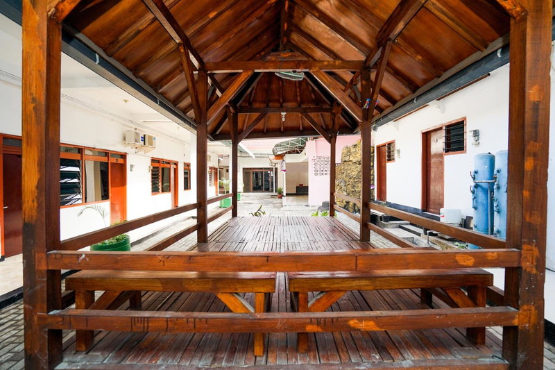Merapi Inn Syariah by ecommerceloka, Surabaya, Indonesia