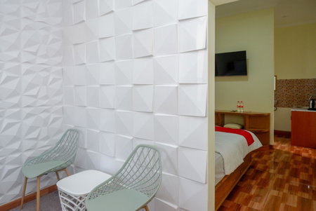 RedDoorz near Rita Supermall Purwokerto 2, Purwokerto, Indonesia