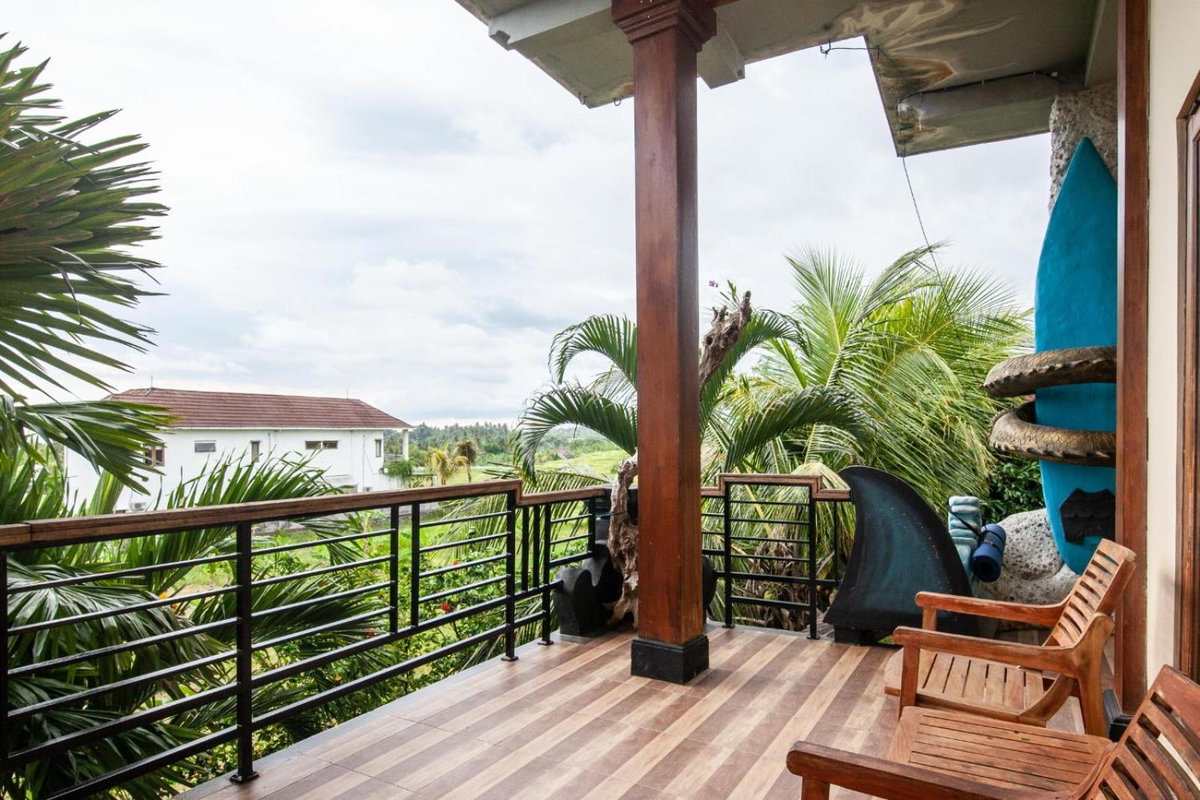 Hotel · Medewisurf-homestay, Airsatang