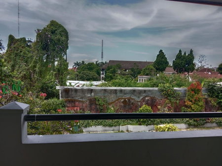 Urbanview Hotel Grand Palem near Alun Alun Batu, Songgoriti, Indonesia