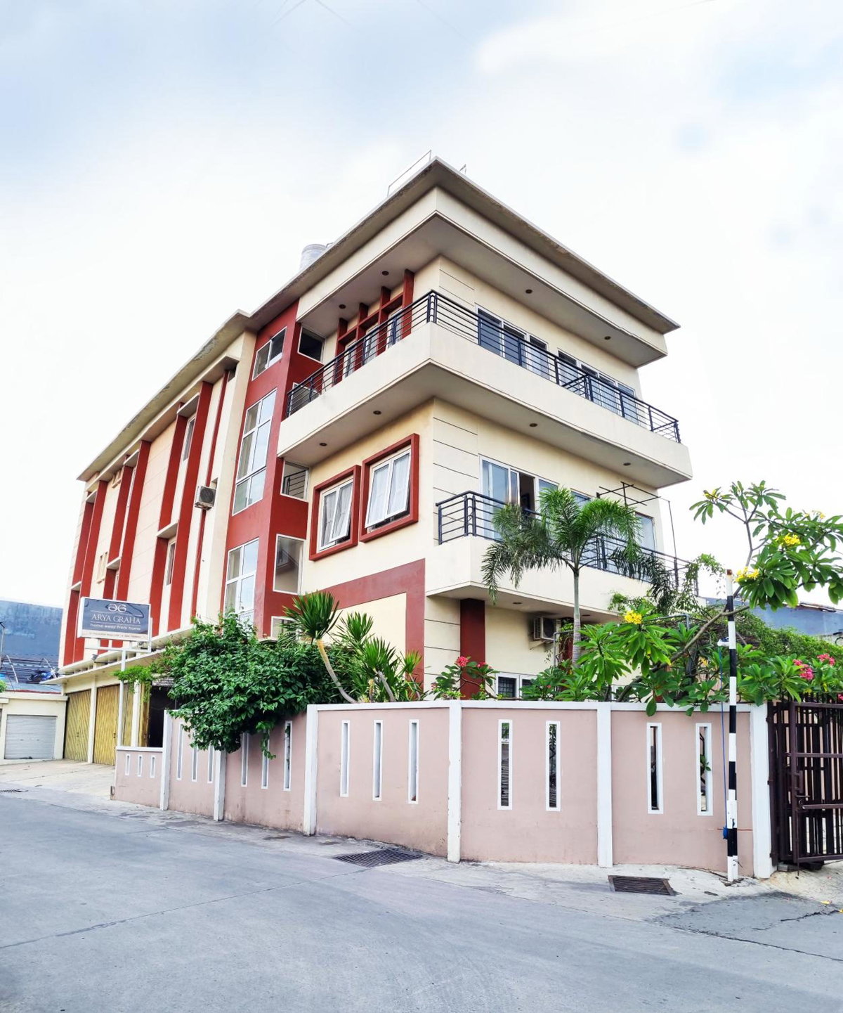 Hotel · Arya Graha Semarang, Semarang