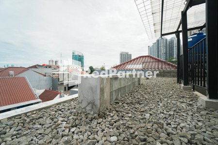 Tomang Gelong Guest House Syariah Mitra RedDoorz, Jakarta, Indonesia