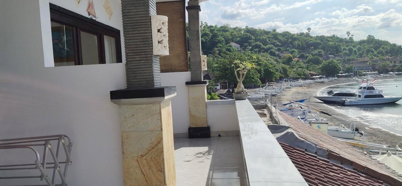 Warung Jemeluk & Home Stay, Amed, Indonesia