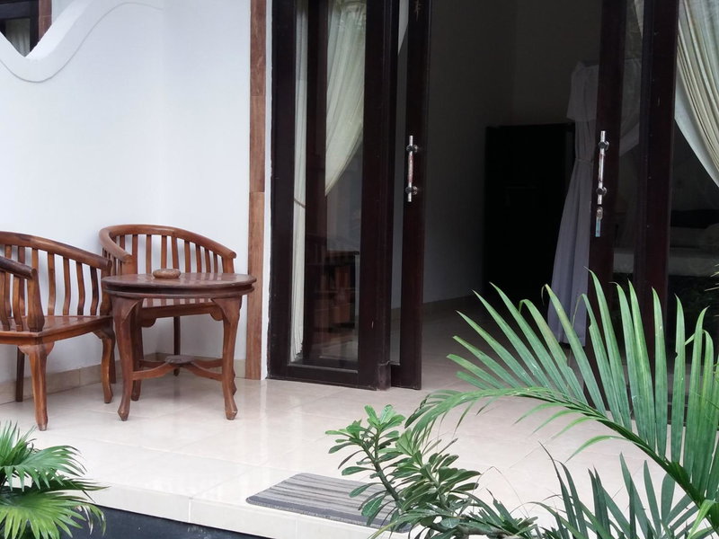 Warung Jemeluk & Home Stay, Amed, Indonesia