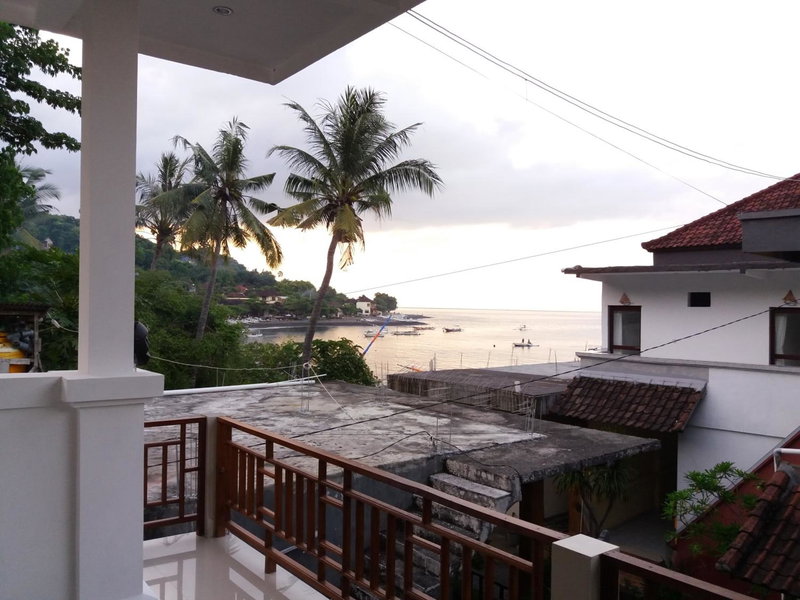 Warung Jemeluk & Home Stay, Amed, Indonesia