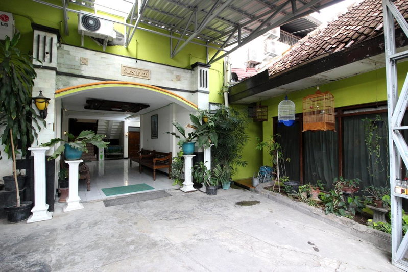 RedDoorz Plus Syariah near Lempuyangan Station 3, Yogyakarta, Indonesia