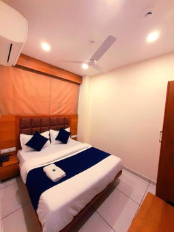 Hotel Suncity, Ahmedabad, India