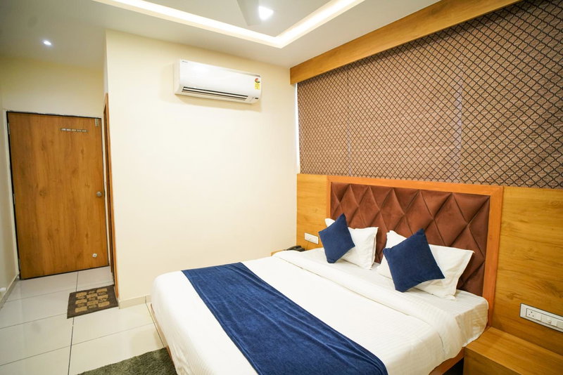 Hotel Suncity, Ahmedabad, India