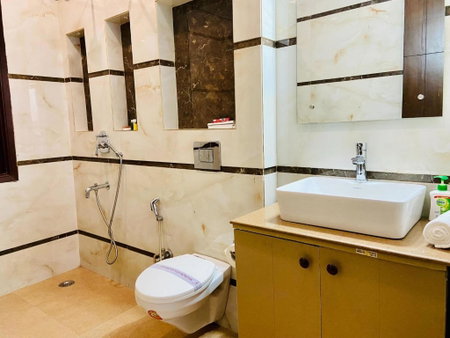 BluO 1BHK - DLF CyberCity, MG Road - Balcony, Lift, Gurgaon, India