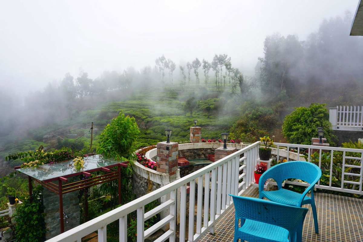 La Niebla Farm Resort, India