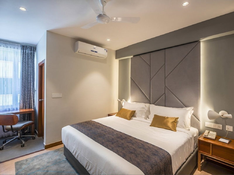 De Mandarin, Bengaluru, India