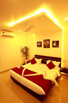 ORFILA INN Airport Hotel, Angamali, India