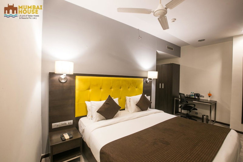 Hotel Mumbai House Airoli, Navi Mumbai, Navi Mumbai, India
