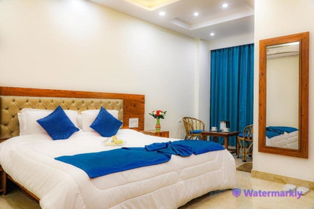 Hotel Dhakad Gold - Tapovan, Rishikesh, Rishīkesh, India