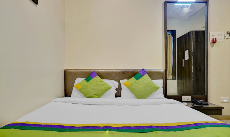 Treebo Bhagyashree Executive, Pune, India