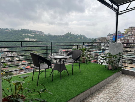Hotel Dinthar Zara, Āīzawl, India