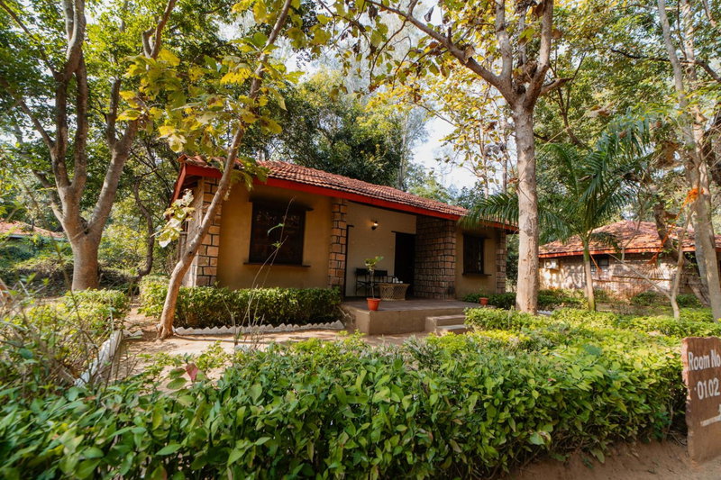 Tiger Trails Resort, Tāla, India