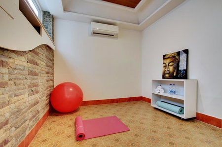 White Castle Boutique Apartment Hotel, Bangalore, India