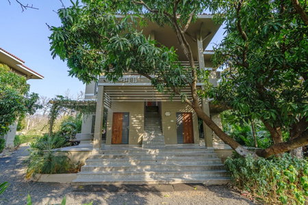 Sterling Gir, Sasan Gir, India