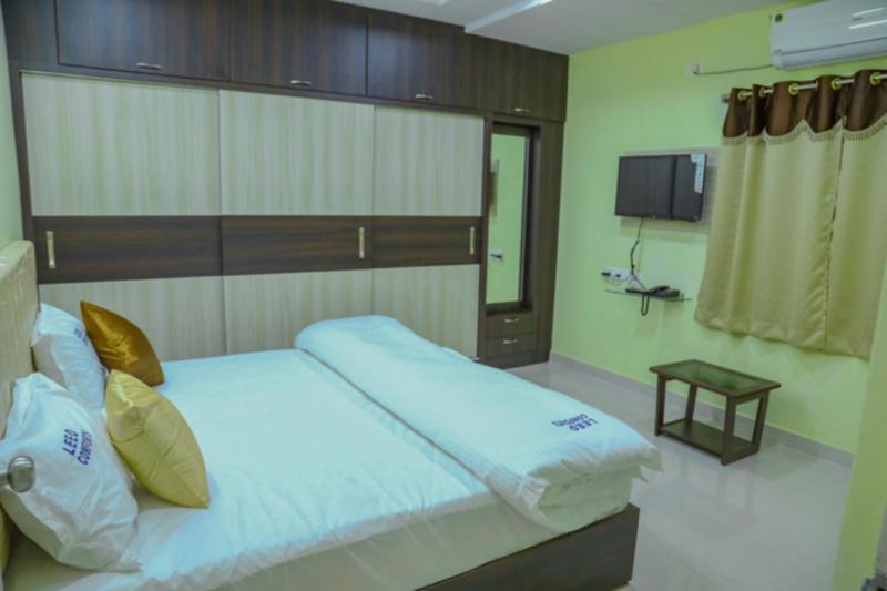 Hotel · Leeo Comforts, Visakhapatnam