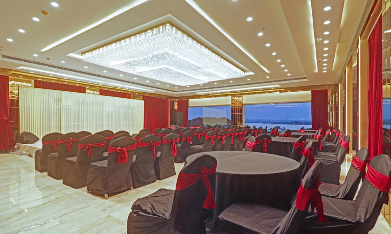 Treebo Premium Seven Lake View, Hyderabad, India