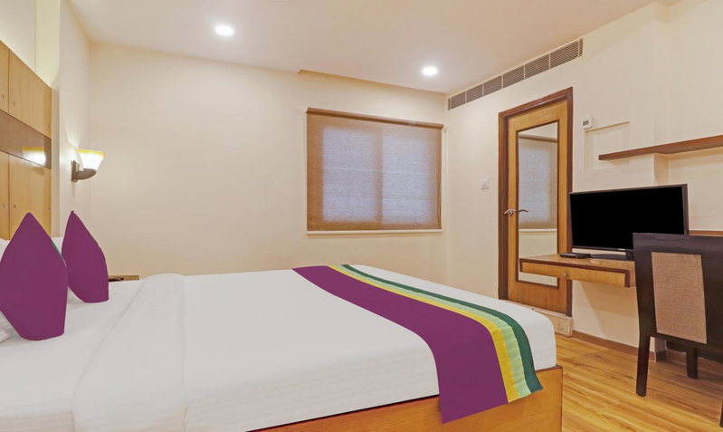 Treebo Premium Seven Lake View, Hyderabad, India