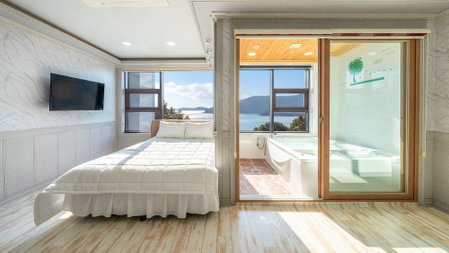 Geoje Marine Castle Spa Pension, Geoje, South Korea