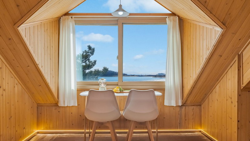 Yeongheungdo Rainbow Ocean View Pension, Incheon, South Korea